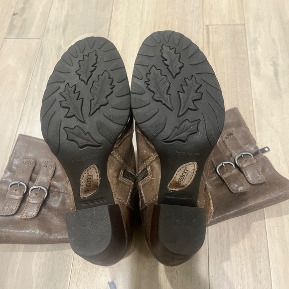 Born Robyn Boots - Picture 2 of 3